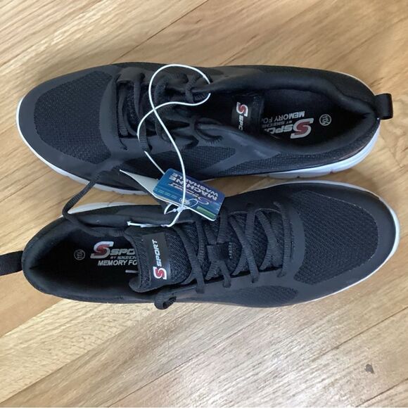 Sketchers 11.5 Sneakers - Picture 2 of 5